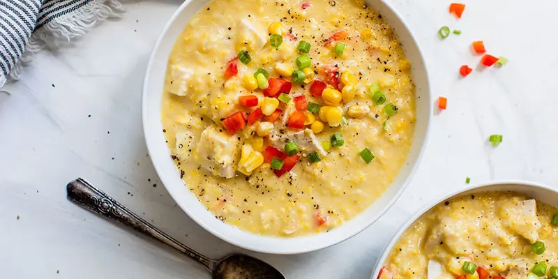 4674745 - سوپ ذرت غلیظ و خامه&zwnj;ای؛ ترکیبی خوشمزه با دو رنگ متفاوت