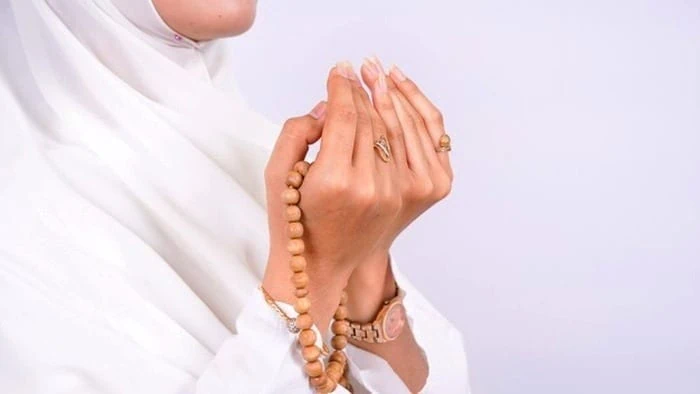 5678567856 - نماز یا کاشف الکرب چیست و چگونه خوانده می&zwnj;شود؟