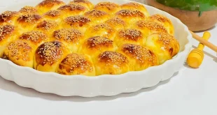 فطایر پنیری؛ دستور پخت نان نرم و پنبه‌ای خانگی